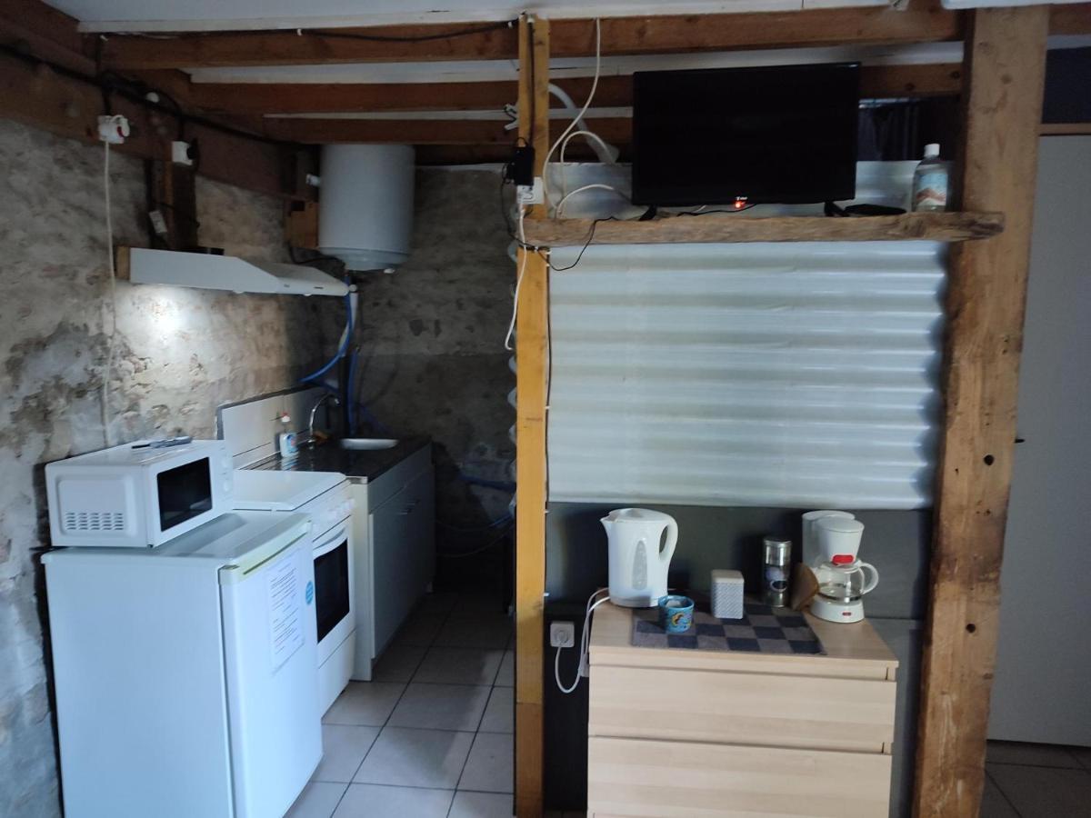 La Mini Ferme De Maelou Villa Sermaises Eksteriør billede